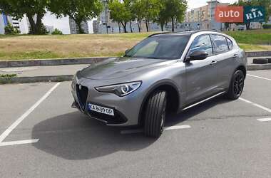 Позашляховик / Кросовер Alfa Romeo Stelvio 2020 в 