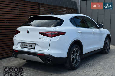 Внедорожник / Кроссовер Alfa Romeo Stelvio 2018 в 