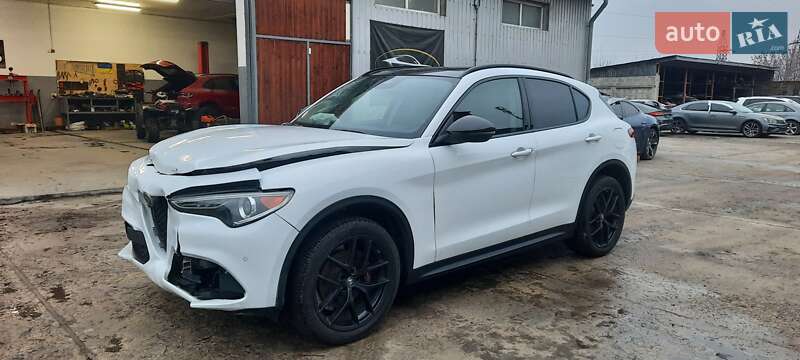 Alfa Romeo Stelvio 2020