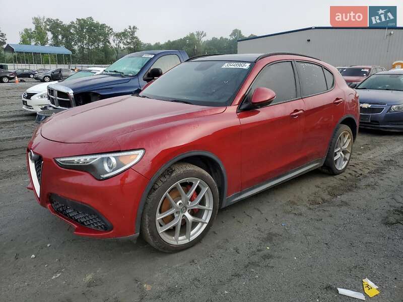 Alfa Romeo Stelvio 2019