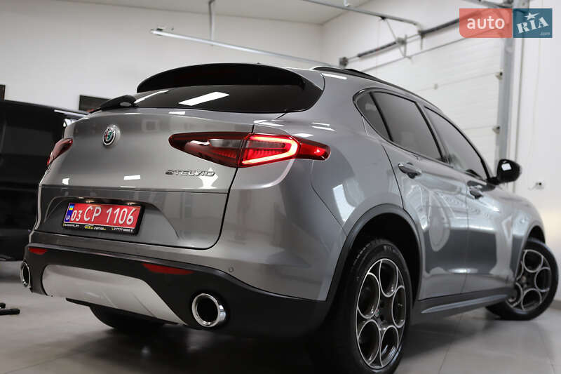 Позашляховик / Кросовер Alfa Romeo Stelvio 2018 в Дрогобичі