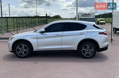 Внедорожник / Кроссовер Alfa Romeo Stelvio 2018 в 