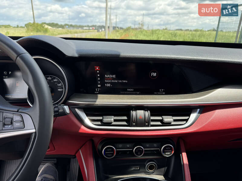Внедорожник / Кроссовер Alfa Romeo Stelvio 2018 в Ровно фото 25 Внедорожник / Кроссовер Alfa Romeo Stelvio 2018 в Ровно