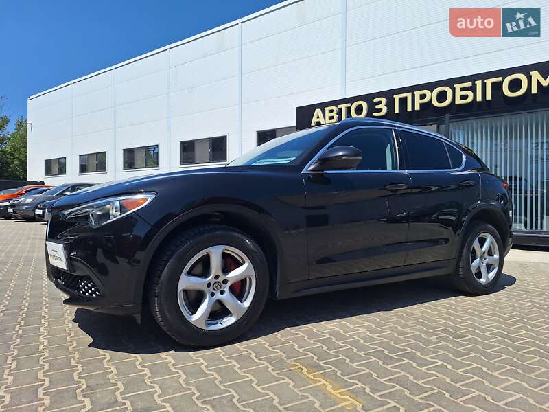Внедорожник / Кроссовер Alfa Romeo Stelvio 2017 в Одессе