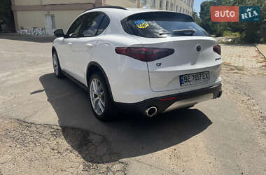 Внедорожник / Кроссовер Alfa Romeo Stelvio 2018 в 