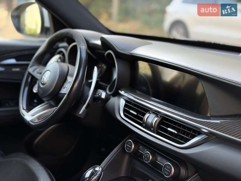 Внедорожник / Кроссовер Alfa Romeo Stelvio 2018 в Одессе