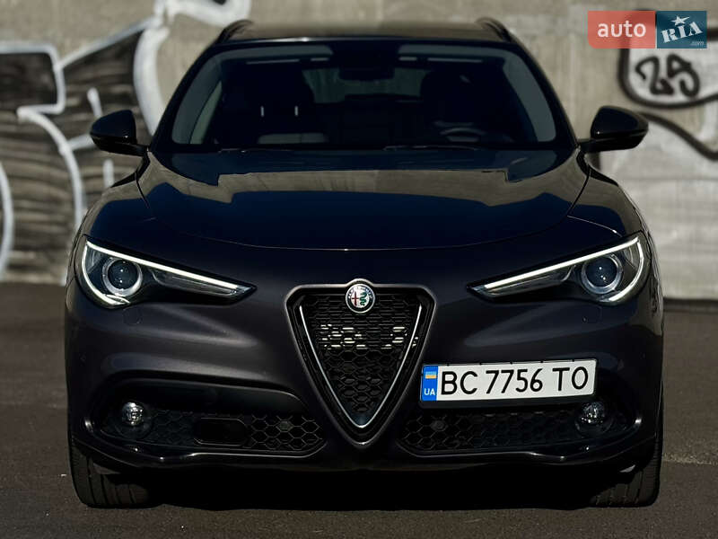 Внедорожник / Кроссовер Alfa Romeo Stelvio 2018 в Львове фото 2 Внедорожник / Кроссовер Alfa Romeo Stelvio 2018 в Львове
