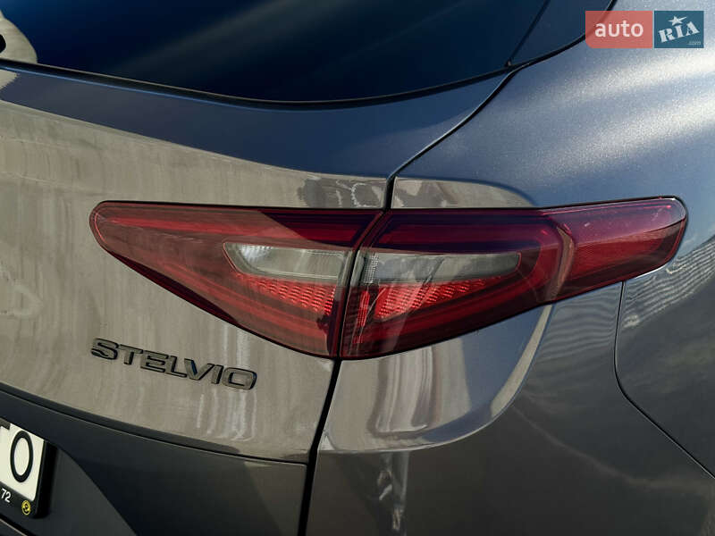 Внедорожник / Кроссовер Alfa Romeo Stelvio 2018 в Львове фото 11 Внедорожник / Кроссовер Alfa Romeo Stelvio 2018 в Львове