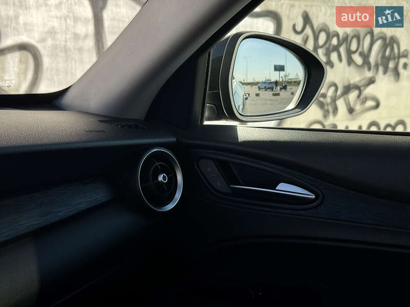 Внедорожник / Кроссовер Alfa Romeo Stelvio 2018 в Львове фото 37 Внедорожник / Кроссовер Alfa Romeo Stelvio 2018 в Львове