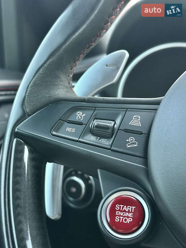 Позашляховик / Кросовер Alfa Romeo Stelvio 2018 в Києві