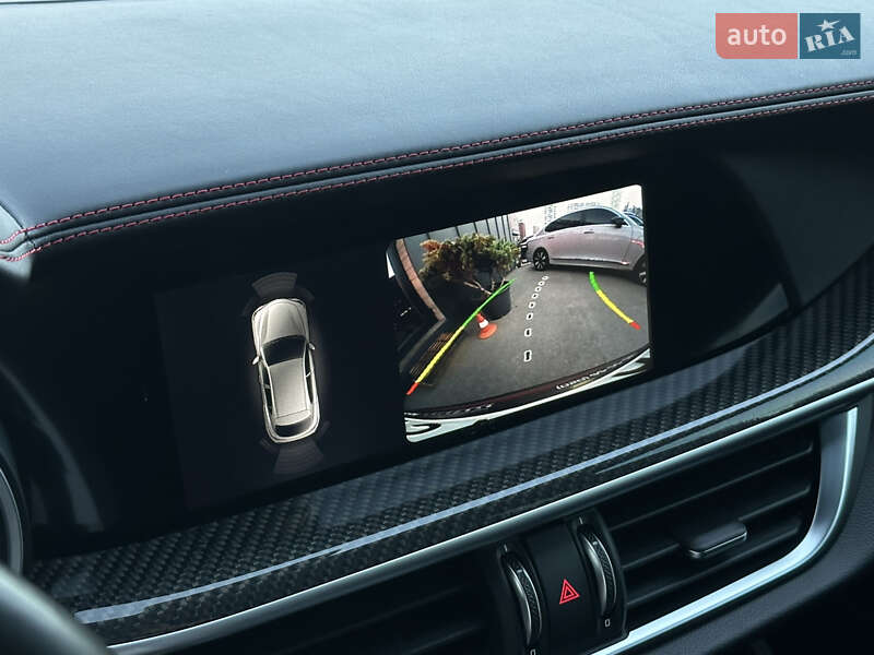 Позашляховик / Кросовер Alfa Romeo Stelvio 2018 в Києві