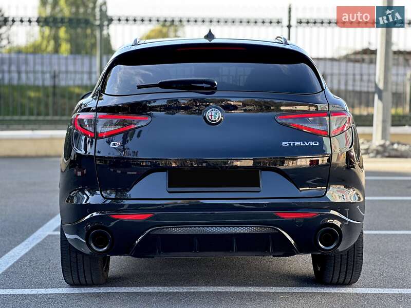 Внедорожник / Кроссовер Alfa Romeo Stelvio 2023 в Киеве