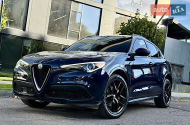 Позашляховик / Кросовер Alfa Romeo Stelvio 2017 в Львові