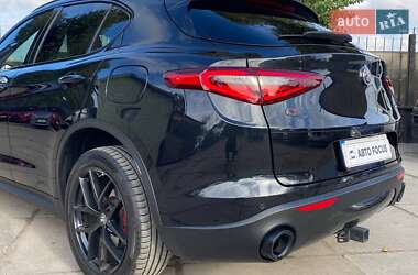 Внедорожник / Кроссовер Alfa Romeo Stelvio 2019 в 