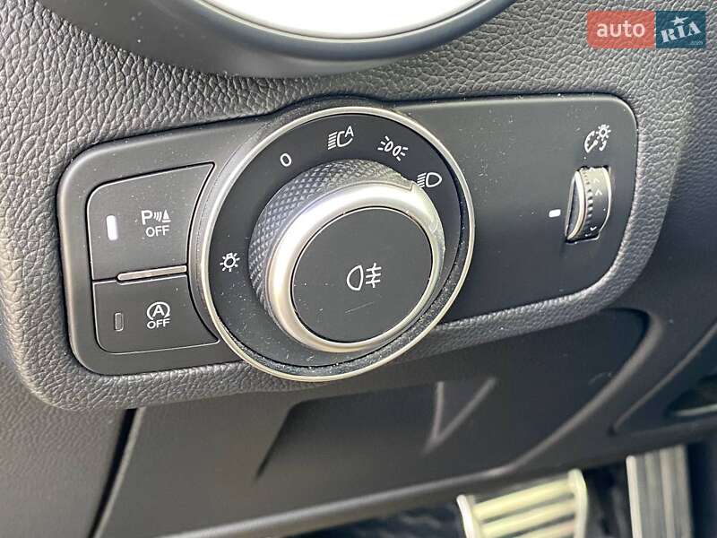 Внедорожник / Кроссовер Alfa Romeo Stelvio 2019 в Киеве