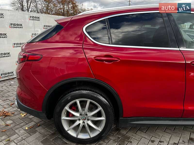 Внедорожник / Кроссовер Alfa Romeo Stelvio 2018 в Луцке
