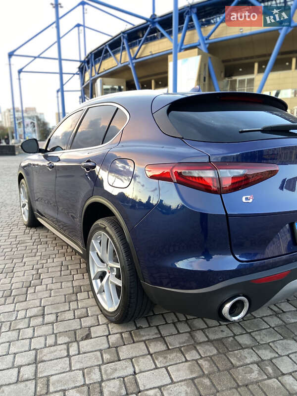 Внедорожник / Кроссовер Alfa Romeo Stelvio 2017 в Харькове фото 44 Внедорожник / Кроссовер Alfa Romeo Stelvio 2017 в Харькове