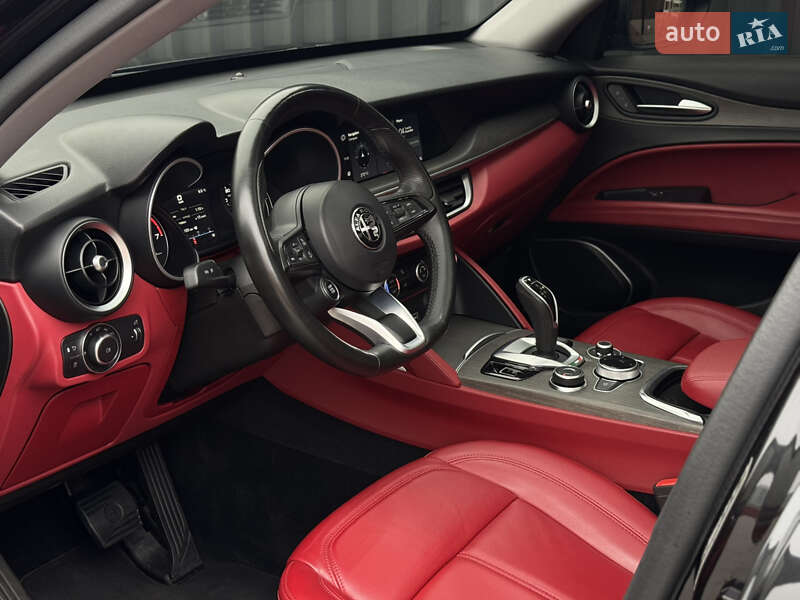 Внедорожник / Кроссовер Alfa Romeo Stelvio 2020 в Киеве фото 25 Внедорожник / Кроссовер Alfa Romeo Stelvio 2020 в Киеве