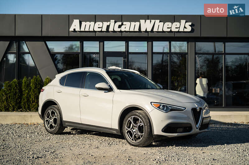 Внедорожник / Кроссовер Alfa Romeo Stelvio 2017 в Черновцах фото 3 Внедорожник / Кроссовер Alfa Romeo Stelvio 2017 в Черновцах