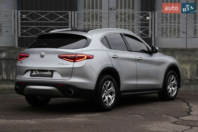 Внедорожник / Кроссовер Alfa Romeo Stelvio 2020 в Киеве