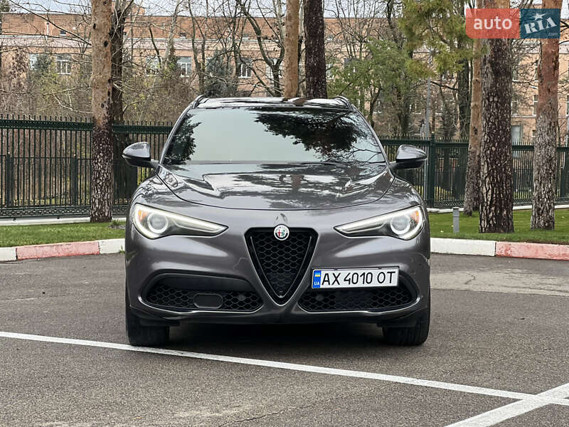 Позашляховик / Кросовер Alfa Romeo Stelvio 2018 в Харкові фото 2 Позашляховик / Кросовер Alfa Romeo Stelvio 2018 в Харкові