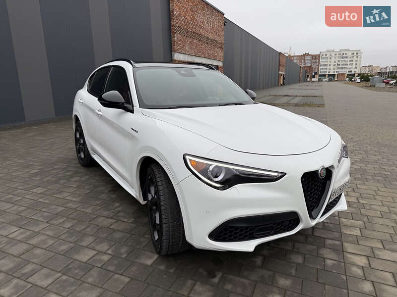 Внедорожник / Кроссовер Alfa Romeo Stelvio 2022 в Хмельницком