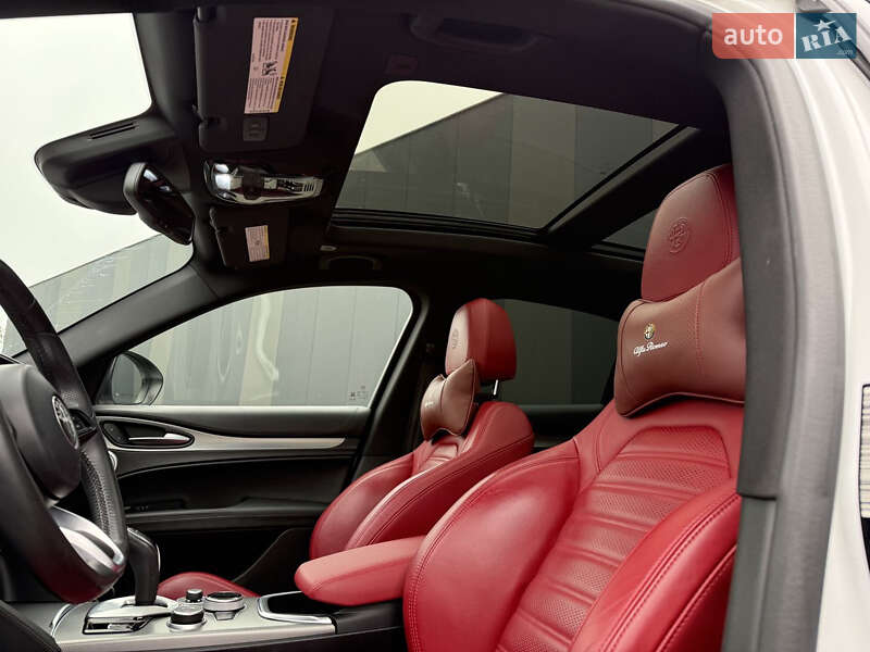 Внедорожник / Кроссовер Alfa Romeo Stelvio 2022 в Хмельницком