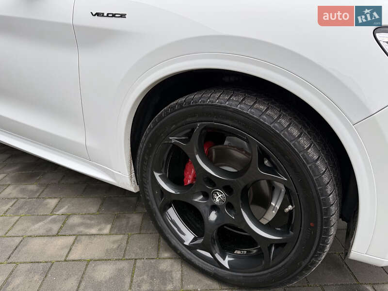 Внедорожник / Кроссовер Alfa Romeo Stelvio 2022 в Хмельницком