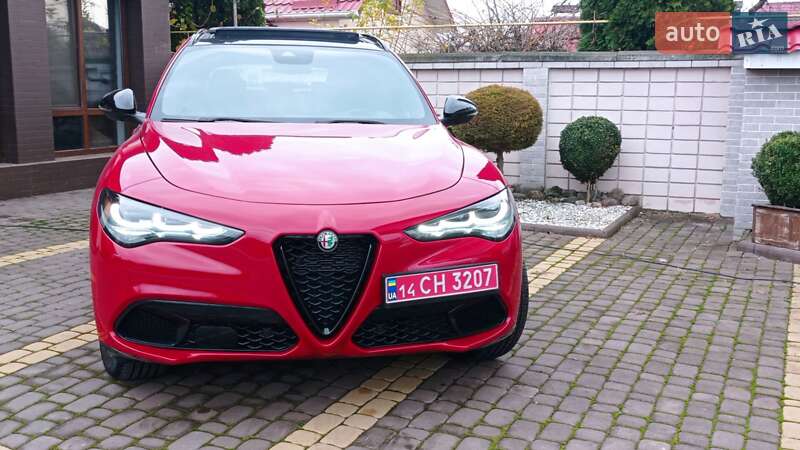 Внедорожник / Кроссовер Alfa Romeo Stelvio 2023 в Виннице