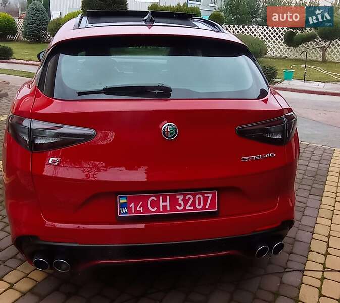 Внедорожник / Кроссовер Alfa Romeo Stelvio 2023 в Виннице