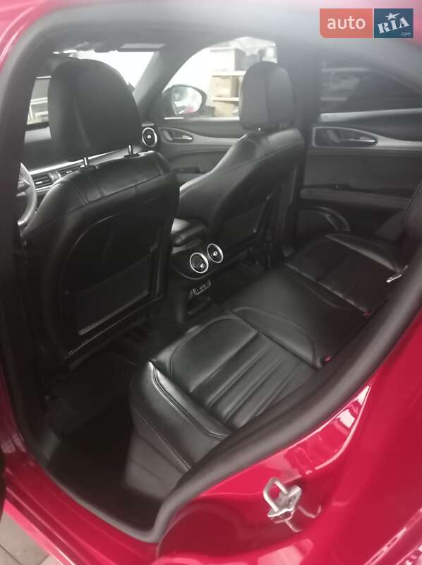 Внедорожник / Кроссовер Alfa Romeo Stelvio 2023 в Виннице