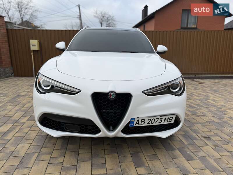 Alfa Romeo Stelvio 2019