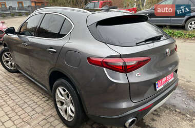 Позашляховик / Кросовер Alfa Romeo Stelvio 2020 в Рівному