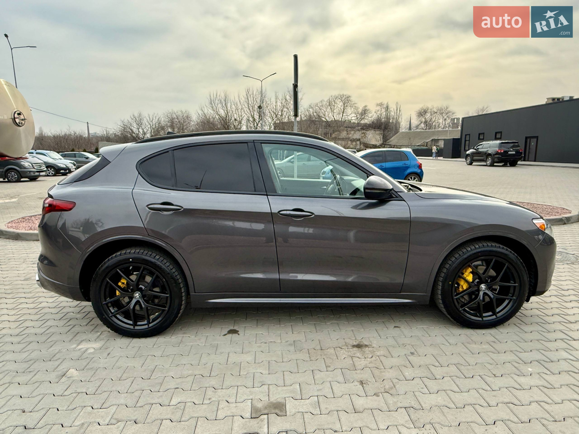 2021 Alfa Romeo Stelvio - мініатюра 23
