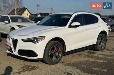 Позашляховик / Кросовер Alfa Romeo Stelvio 2017 в Луцьку