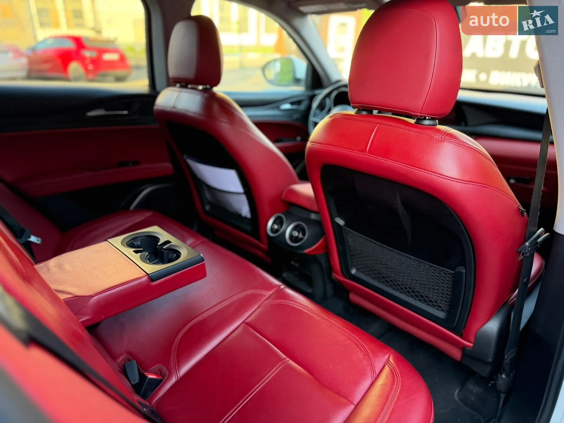 2017 Alfa Romeo Stelvio - мініатюра 17