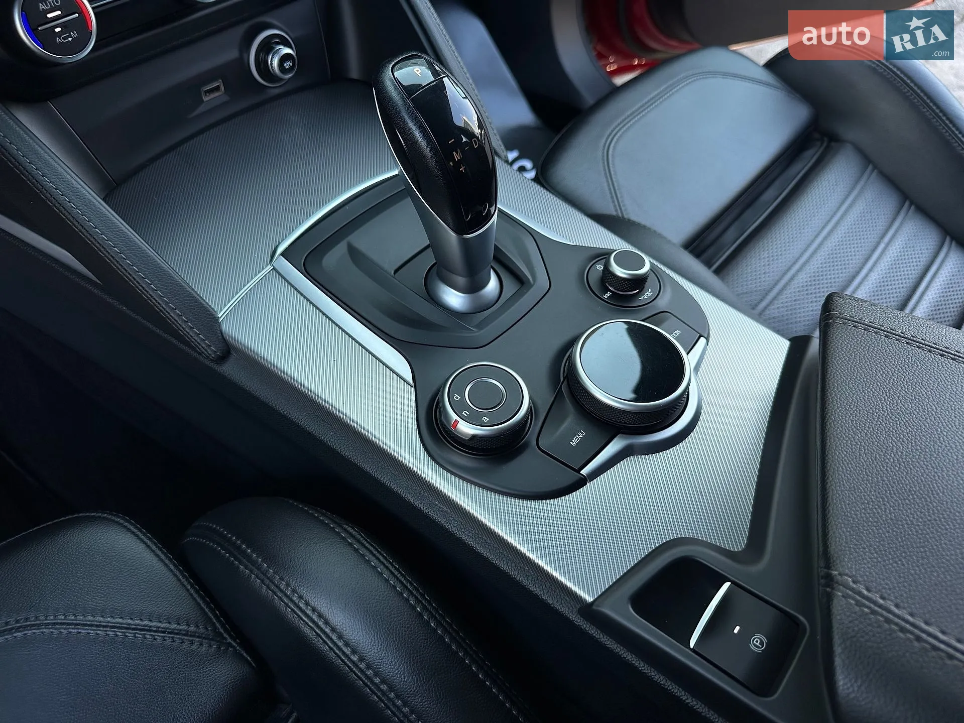 2017 Alfa Romeo Stelvio - мініатюра 52