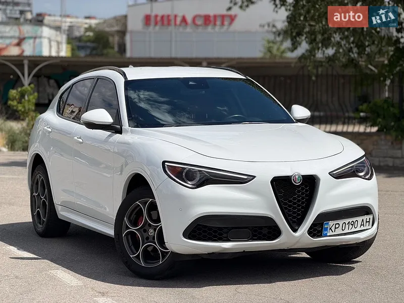 Alfa Romeo Stelvio 2020