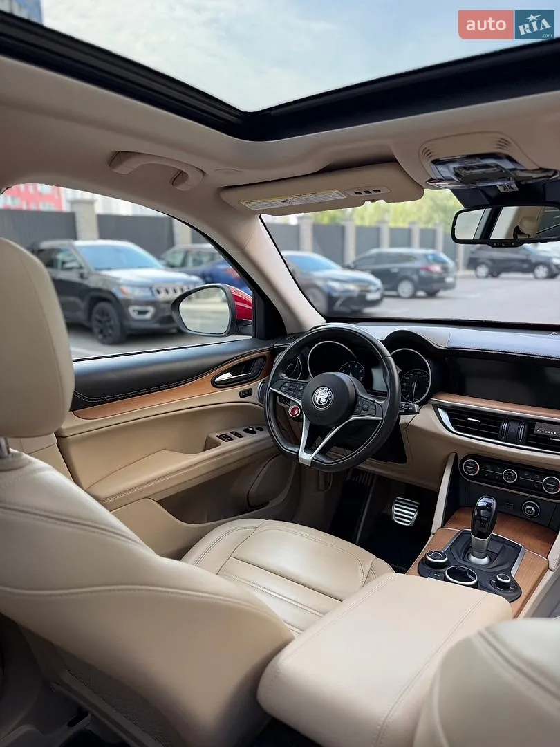 2019 Alfa Romeo Stelvio - мініатюра 34