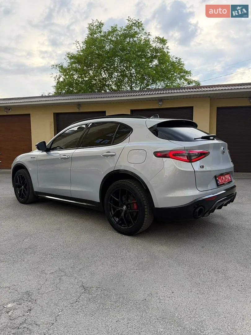 2021 Alfa Romeo Stelvio - мініатюра 9
