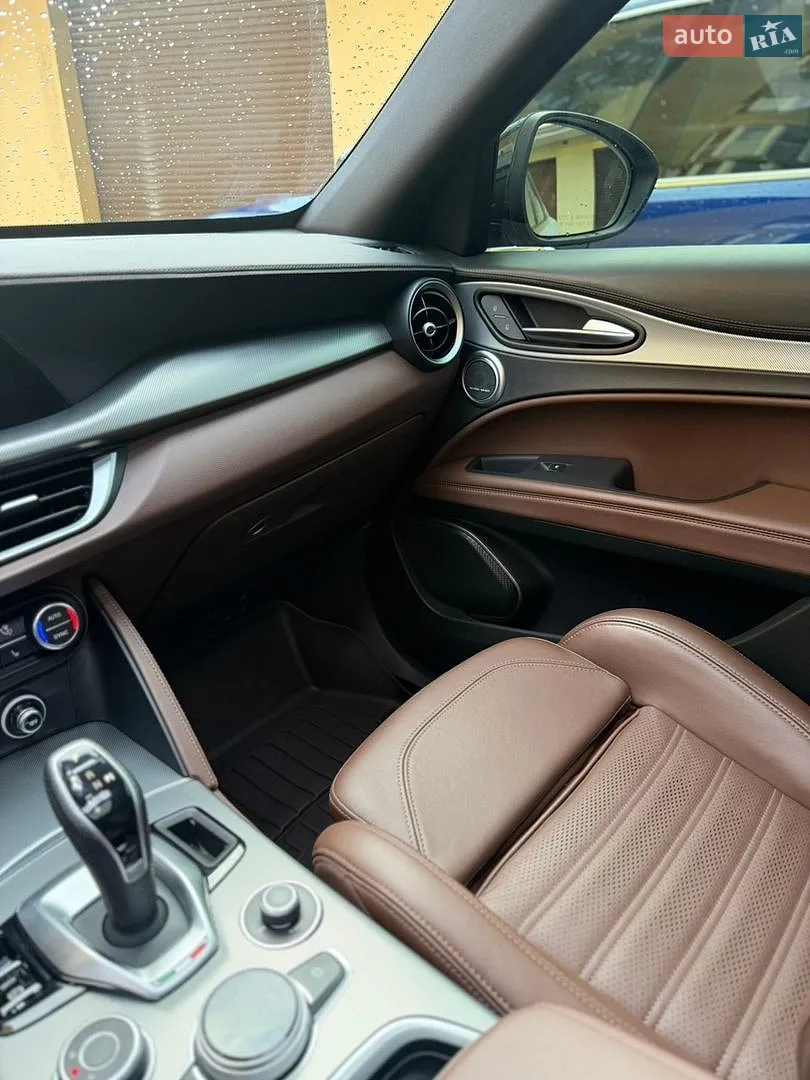 2021 Alfa Romeo Stelvio - мініатюра 30