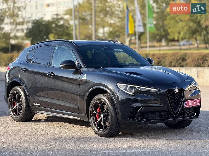 Alfa Romeo Stelvio 2022