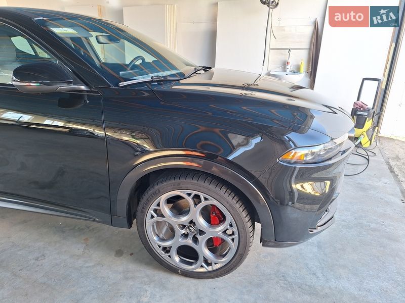 Внедорожник / Кроссовер Alfa Romeo Tonale 2023 в Полтаве