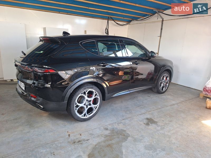 Внедорожник / Кроссовер Alfa Romeo Tonale 2023 в Полтаве