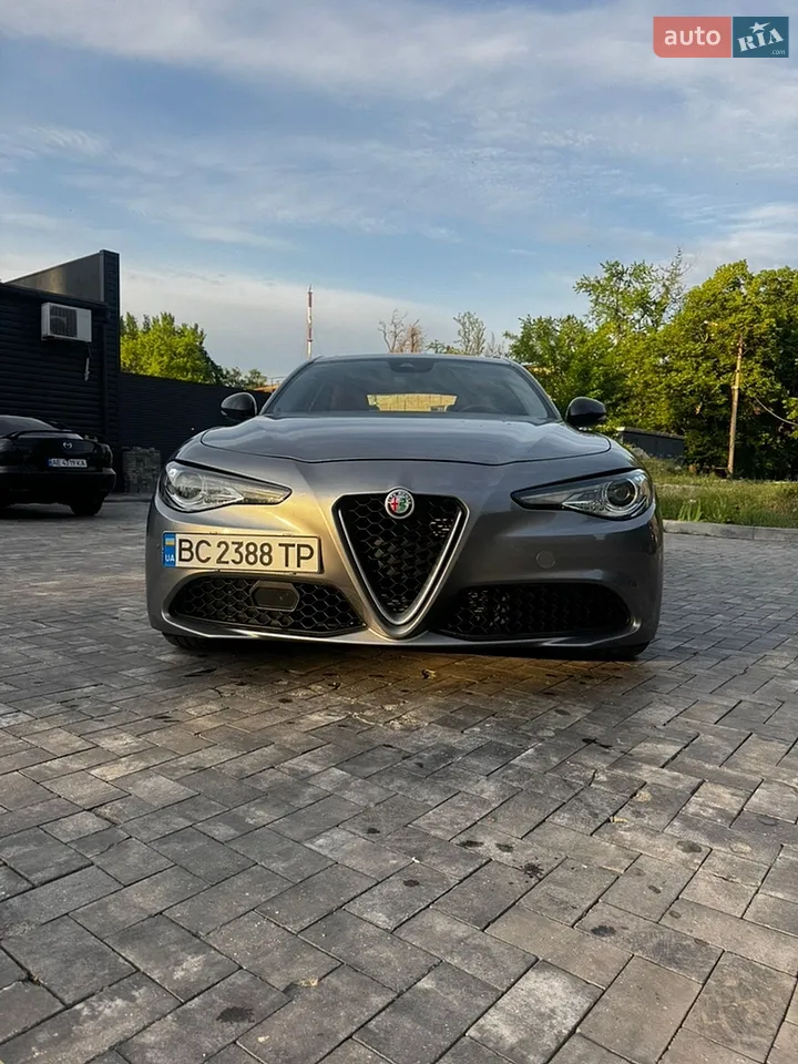 2019 Alfa Romeo Giulia - мініатюра 26