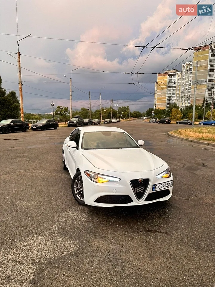 2017 Alfa Romeo Giulia - мініатюра 25