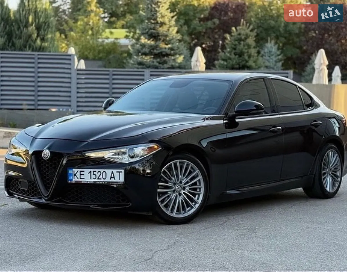 2017 Alfa Romeo Giulia - мініатюра 6