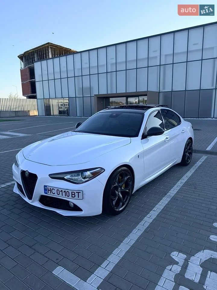 2017 Alfa Romeo Giulia - мініатюра 25