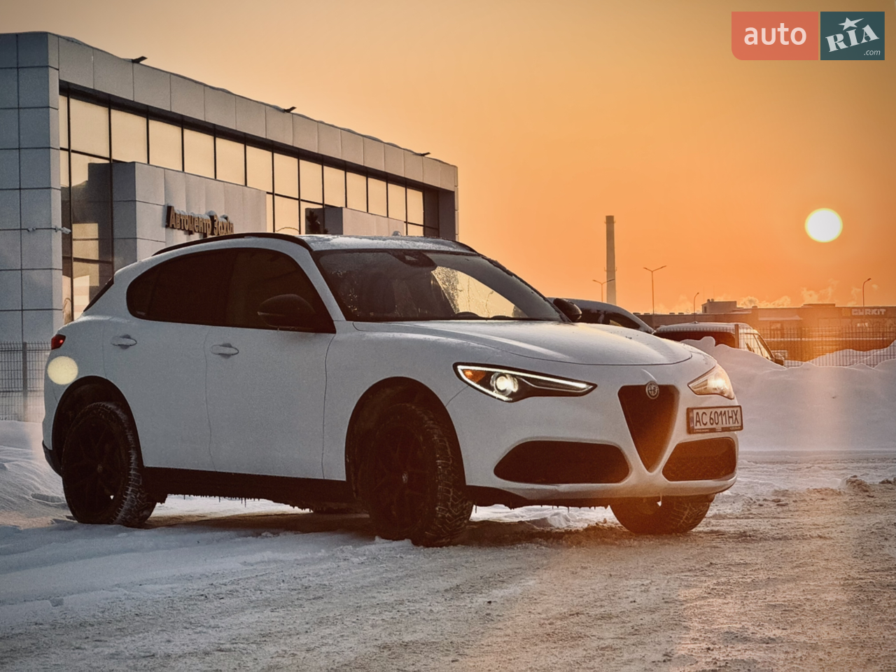 2019 Alfa Romeo Stelvio - мініатюра 16