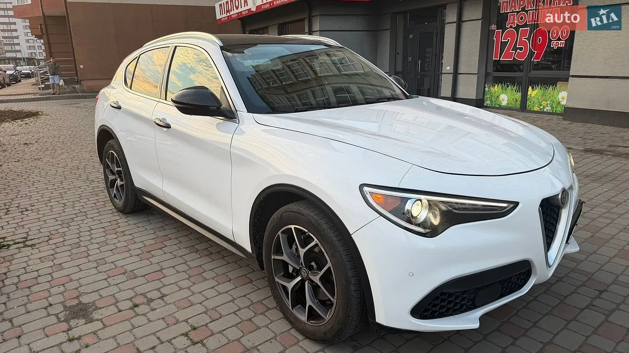2019 Alfa Romeo Stelvio - мініатюра 28